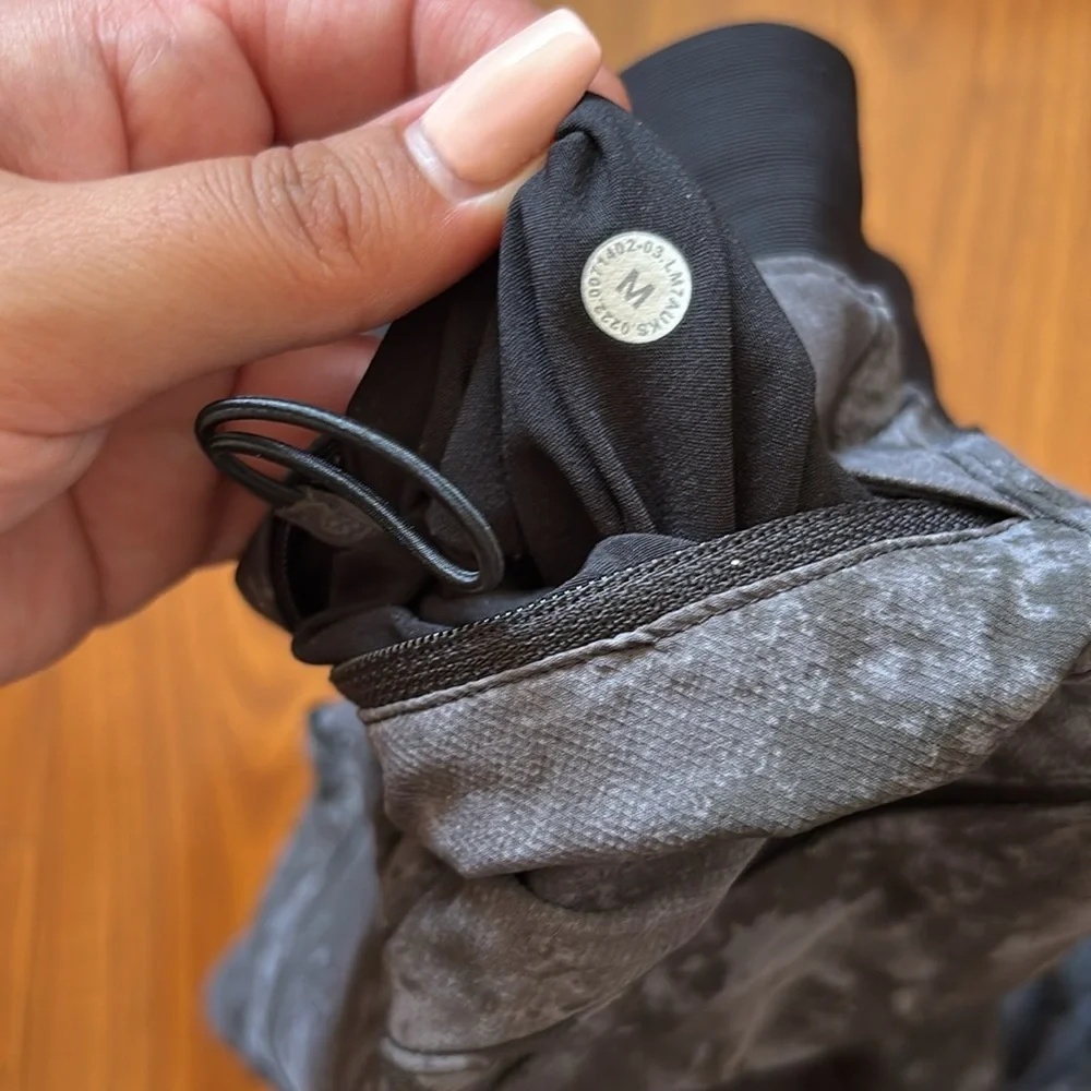 Lululemon Men’s Grey Black Abstract Design Technical Athletic Shorts